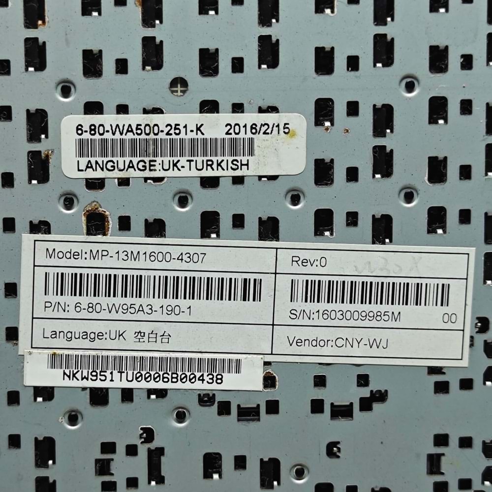 2.EL - Defolu Orjinal Grundig GNB 1550 A1 B2 GNB1550 A1 B2 Notebook Tr Çerçeveli Klavye