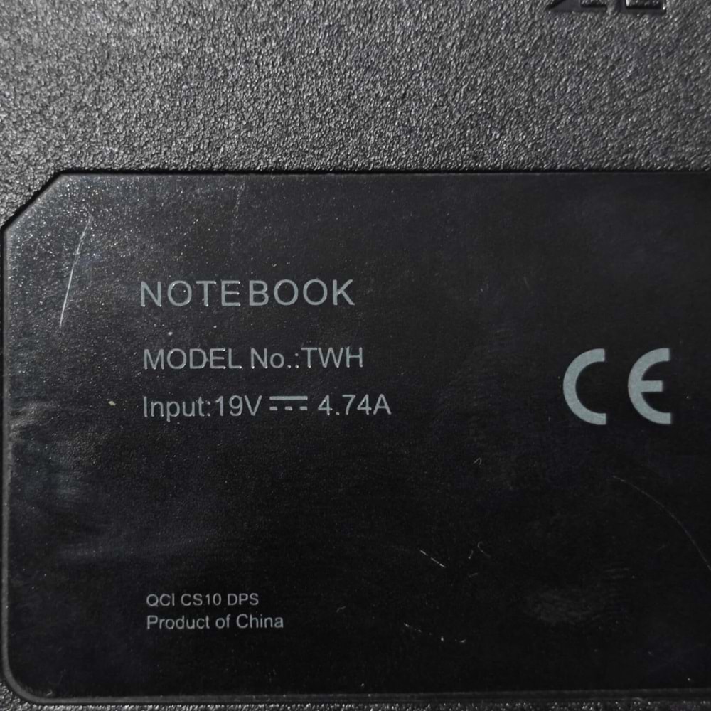 2.EL - Orjinal Casper Nirvana TWH Notebook Alt Kasa