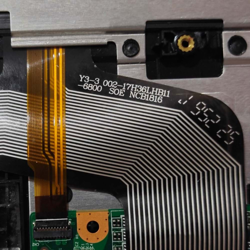 2.EL - Orjinal Monster Abra A5 V15.1 V15.2 V15.3 V15.4 V15.5 Notebook RGB Işıklı Klavyeli Üst Kasa