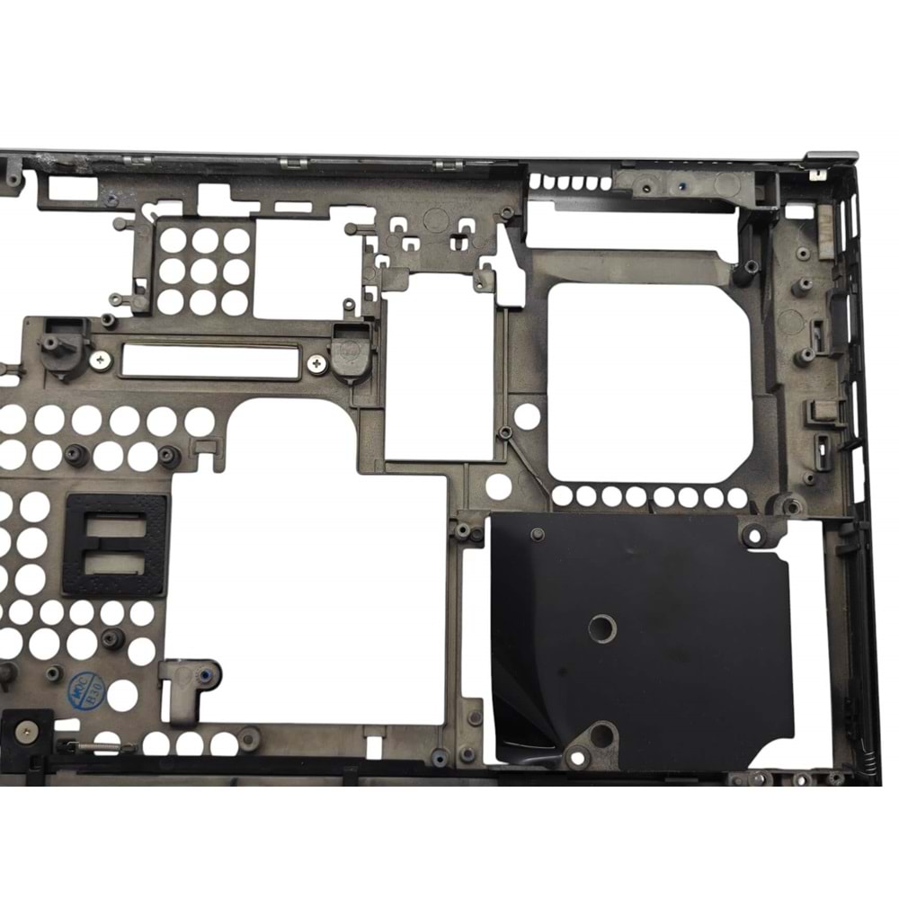 2.EL - Orjinal Dell Precision M6500 Notebook Alt Kasa
