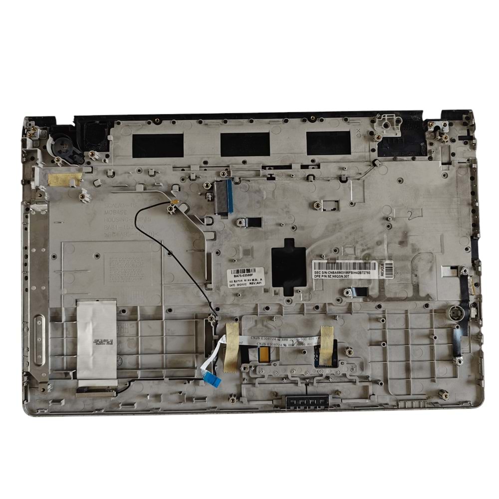 2.EL - Orjinal Samsung NP300E5A NP300E5C NP305E5A NP3530EC Füme Notebook Klavyeli Üst Kasa