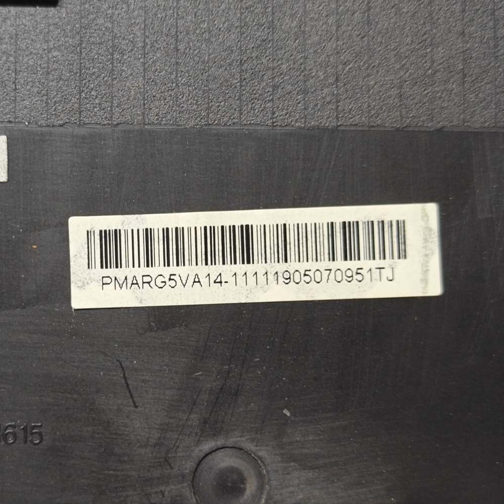 2.EL - Orjinal Monster Abra A5 V15.1 V15.2 V15.3 V15.4 V15.5 V15.6 V15.7 V15.8 Notebook Ekran Arka Kapak Lcd Cover