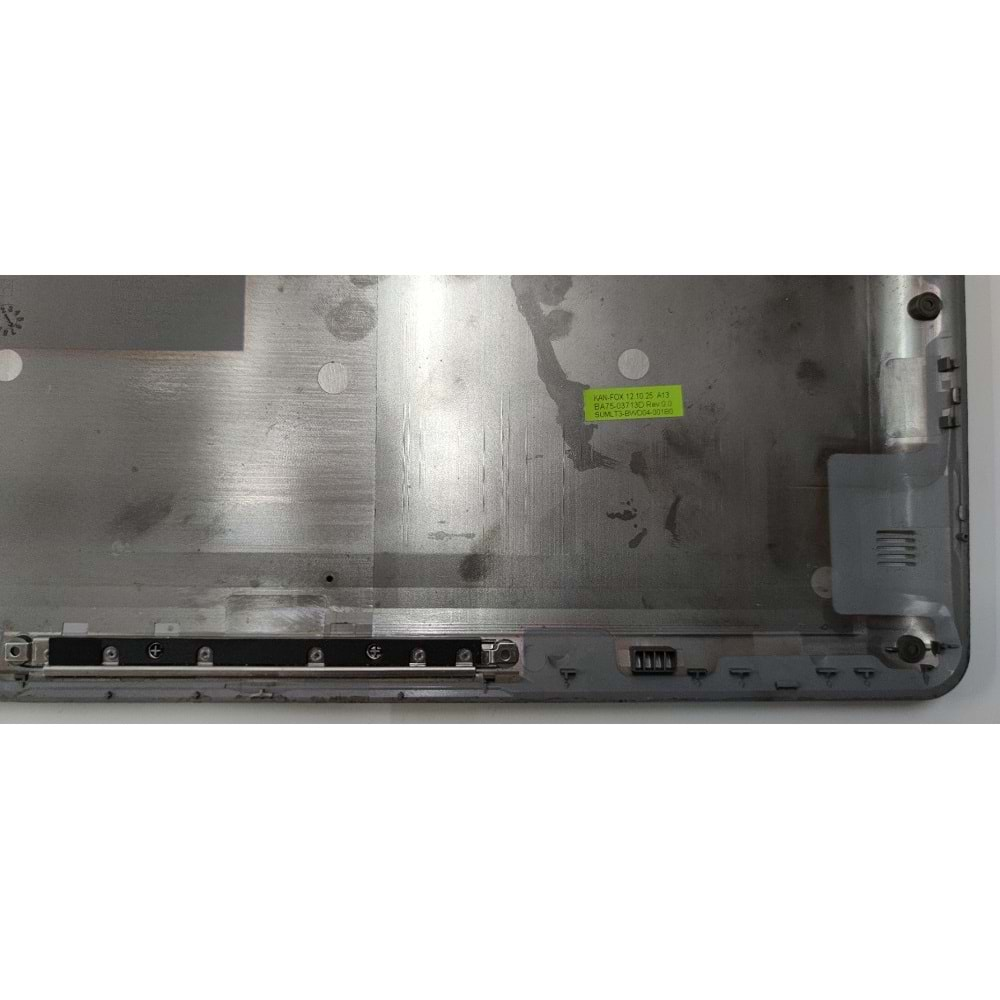 2.EL - Orjinal Samsung NP535U3C NP530U3C NP530U3B Notebook Alt Kasa - BA75-03713D BA75-03713A