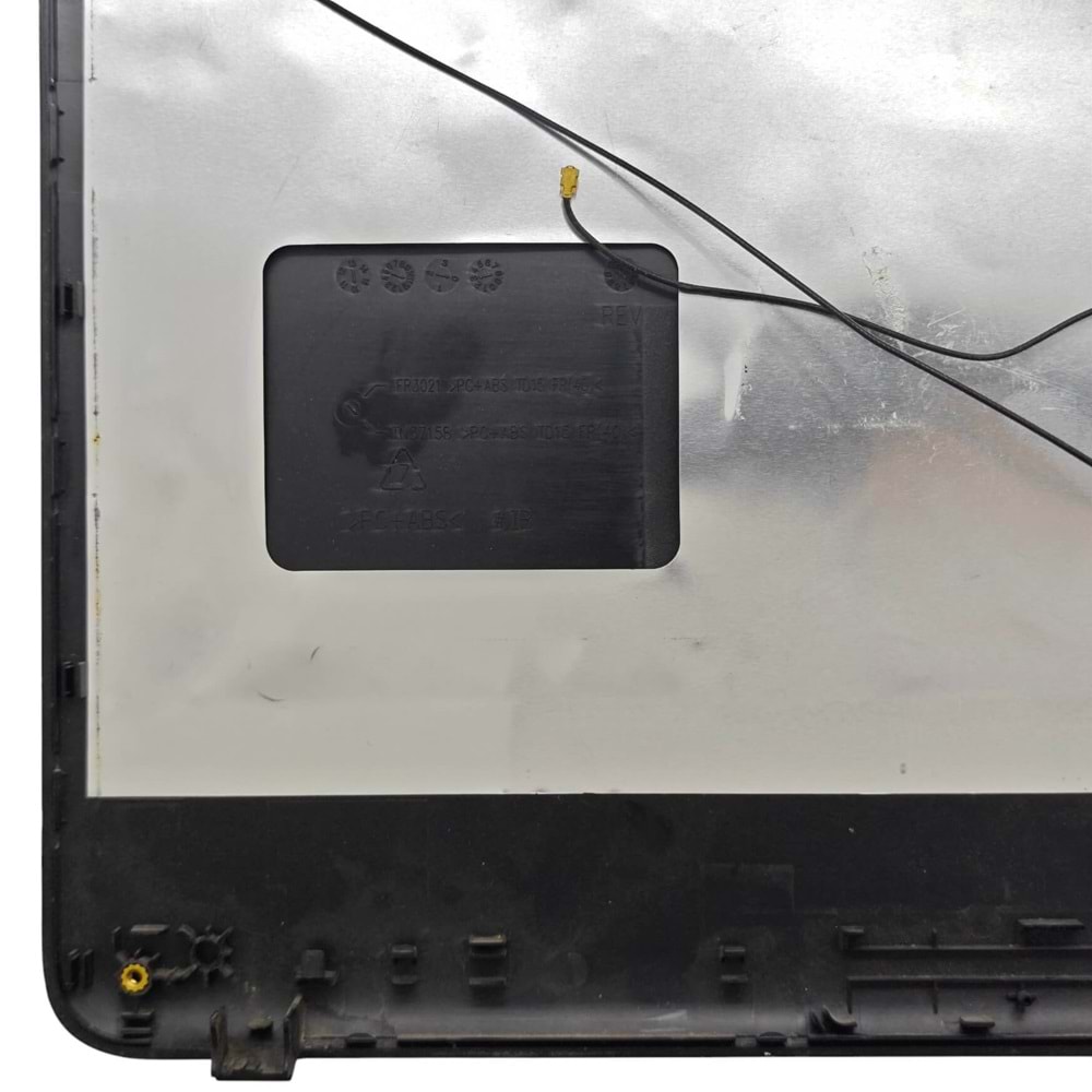 2.EL - Defolu Orjinal Toshiba Satellite L650 L655 L650D L655D Notebook Ekran Arka Kapak Lcd Cover