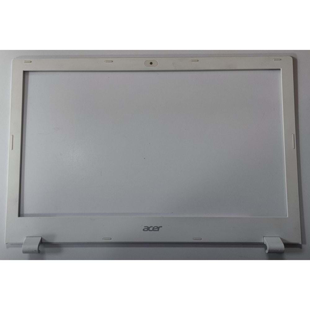 2.EL - Orjinal Acer Aspire E5-522 E5-522G E5-532 E5-532G E5-532T E5-573 E5-573G E5-573T E5-573TG E5-574 E5-574G Notebook Beyaz Ekran Ön Çerçeve Lcd Bezel - EAZRT00402A