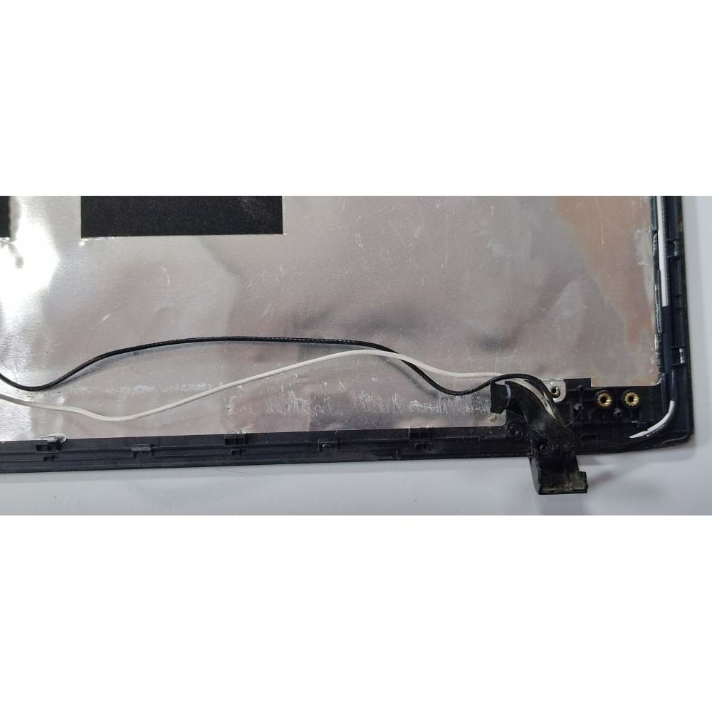 2.EL - Orjinal Grundig GNB 1565 A1 İ3 GNB1565 A1 İ3 Notebook Ekran Arka Kapak Lcd Cover