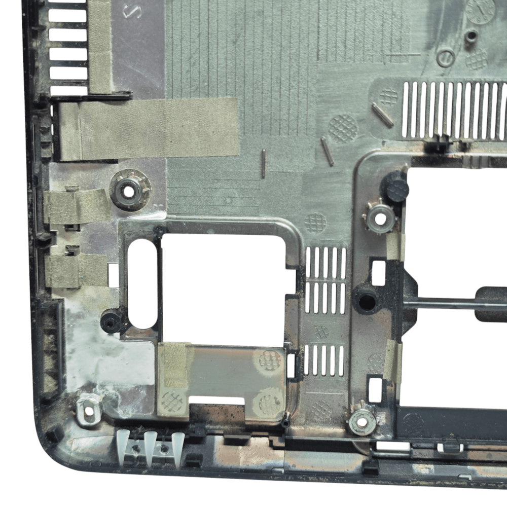 2.EL - Orjinal Grundig GNB 1452 B1 N2 GNB1452 B1 N2 JWU Notebook Alt Kasa Battom Case