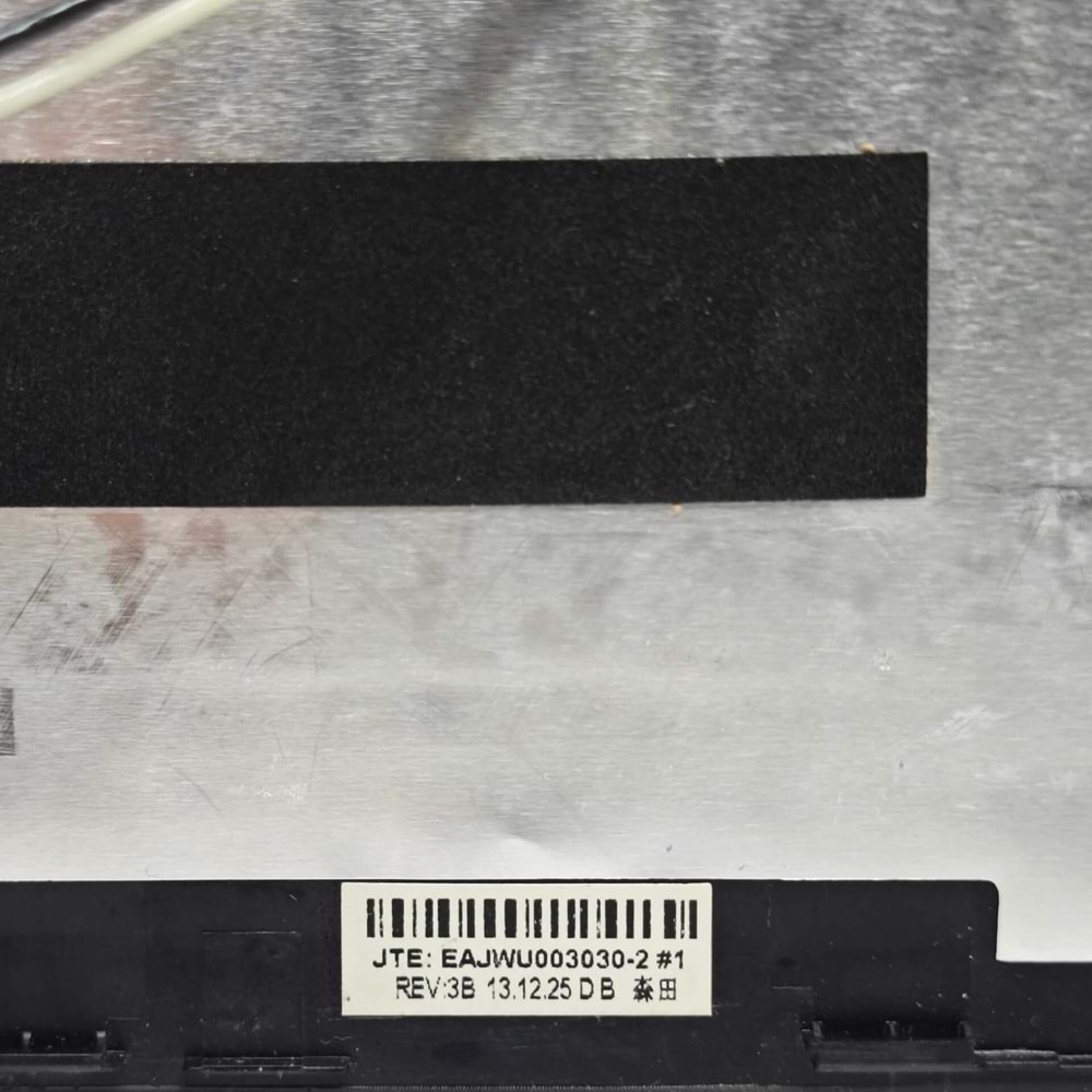2.EL - Orjinal Grundig GNB 1452 GNB1452 JWU Notebook Ekran Arka Kapak Lcd Cover Ön Çerçeve Lcd Bezel