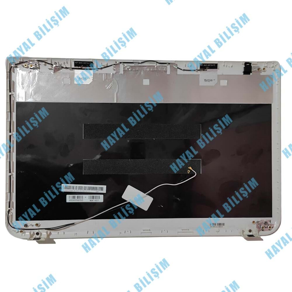 2.EL - Defolu Orjinal Toshiba Satellite L50-A L55-A Notebook Beyaz Ekran Arka Kapak Lcd Cover - H000056050