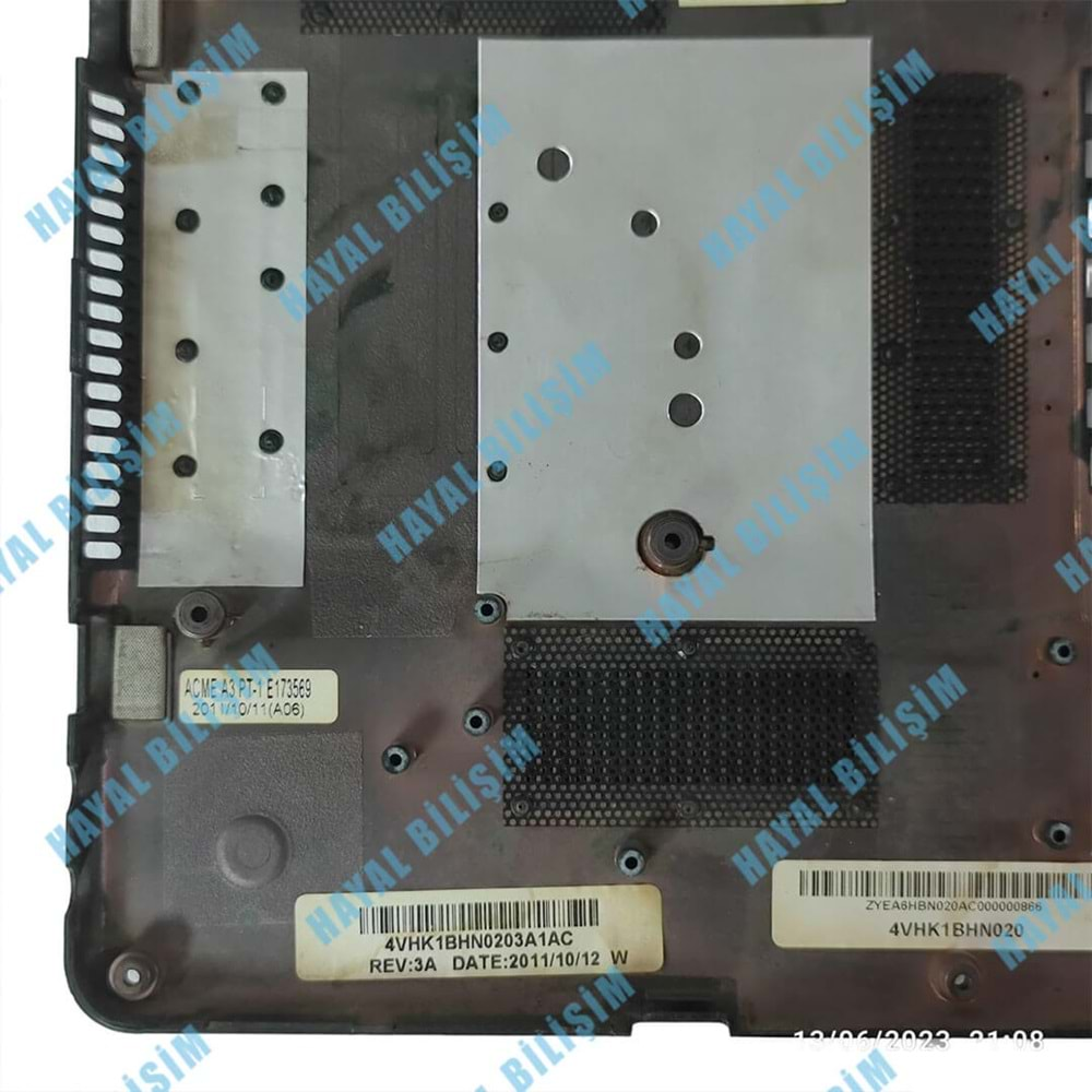 2.EL - Orjinal Sony Vaio VPCEH VPC-EH PCG-71811M PCG-71911M Notebook Alt Kasa - 4VHK1BHN020