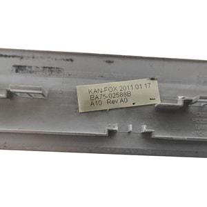 ** 2.EL - Orjinal Samsung NP-Q530 NP-Q530H Notebook Ekran Ön Çerçeve Lcd Bezel