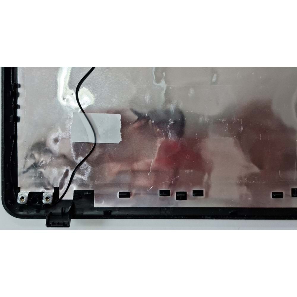 ** 2.EL - Orjinal Toshiba Satellite C660 C660D C665 C665D Serisi Notebook Ekran Arka Kapak Lcd Cover - K000115740 AP0IK000300