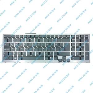2.EL - Orjinal Sony Vaio VPCF1 VPC-F1 VPCF11 VPCF12 VPCF13 81112M PCG-81113M PCG-81212M PCG-81213M Tr Notebook Çerçeveli Klavye