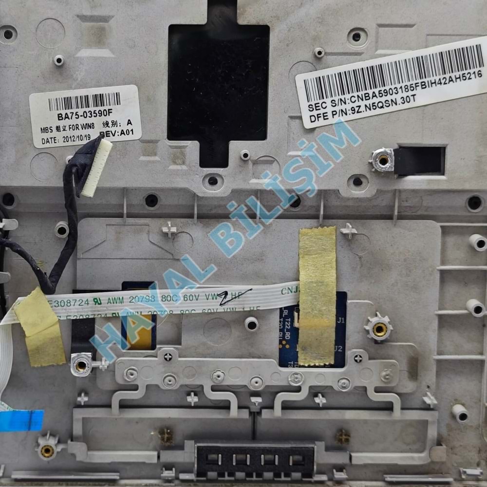 2.EL - Defolu Orjinal Samsung NP300E5A NP300E5C NP305E5A NP3530EC Füme Notebook Klavyeli Üst Kasa